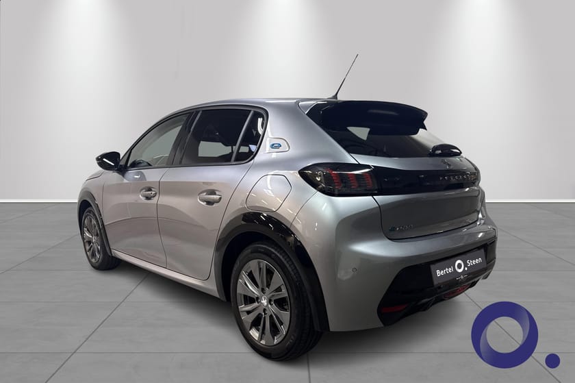 Bilde 3 av Peugeot e-208 Allure 136hk | CRUISE CONTROL, CARPLAY, KAMERA++