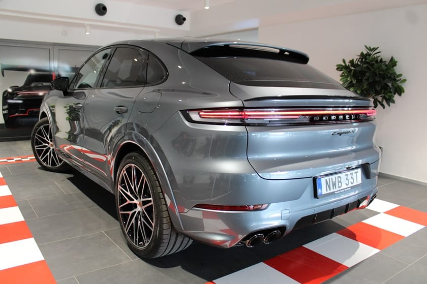 Bild 2 av Porsche Cayenne S E-Hybrid Coupé BLACK EDI
