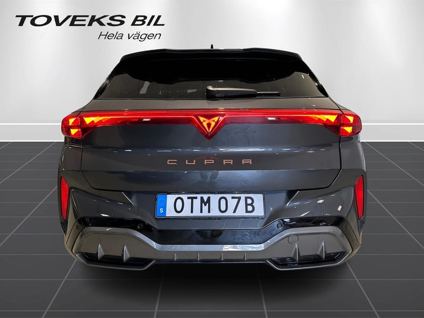 Bild 4 av CUPRA Terramar eTSI 150HK Drag|Värmare|Keyless|Kamera