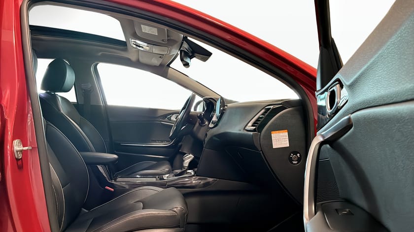 Bild 3 av Kia Ceed Sportswagon Plug-in Hybrid SW 141HK Pano Kamera Drag