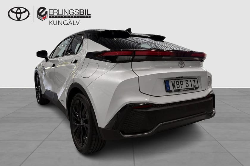 Bild 3 av Toyota C-HR Hybrid AWD-i GR-SPORT BI-TONE / 360 / JBL / V-HJUL