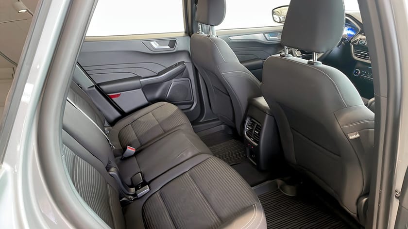 Bild 5 av Ford Kuga Plug-In Hybrid 2.5 P-HEV TITANIUM AUTOMAT