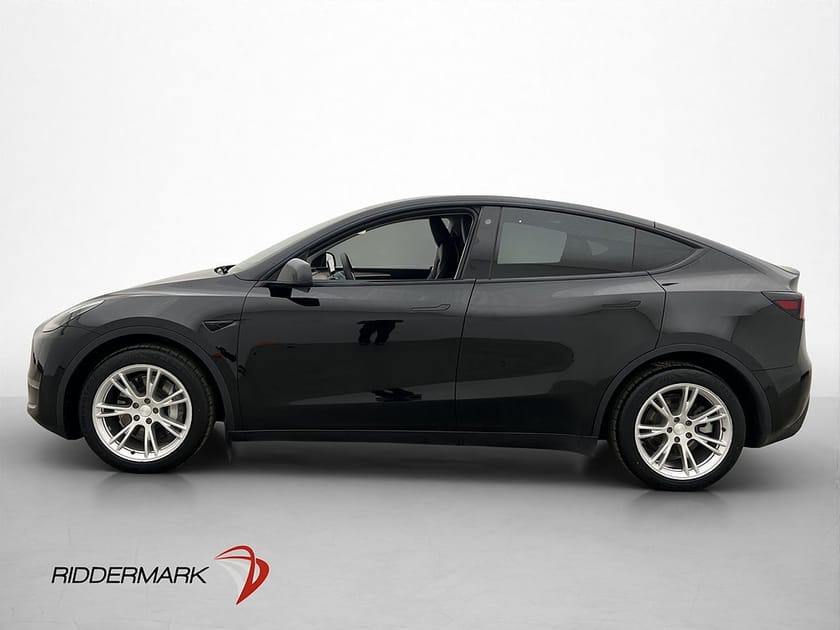 Bild 5 av Tesla Model Y Long Range AWD 514hk Drag MOMS Leasing Pano