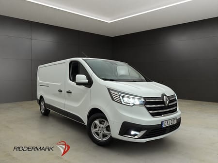 Renault Trafic Skåpbil L2 Värmare LED Dragkrok CARPLAY B-Kamera MOMS