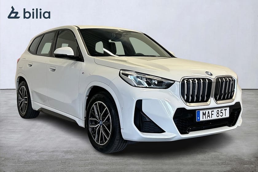 Bild 3 av BMW iX1 xDrive30 xDrive30/M Sport/Drag/Backkamera/Rattvärme