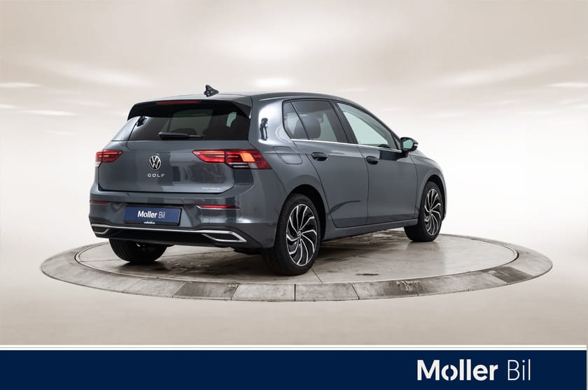 Bilde 5 av Volkswagen Golf eHybrid 8 style      dsg