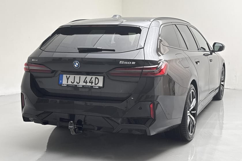 Bild 3 av BMW 550e xDrive Touring
