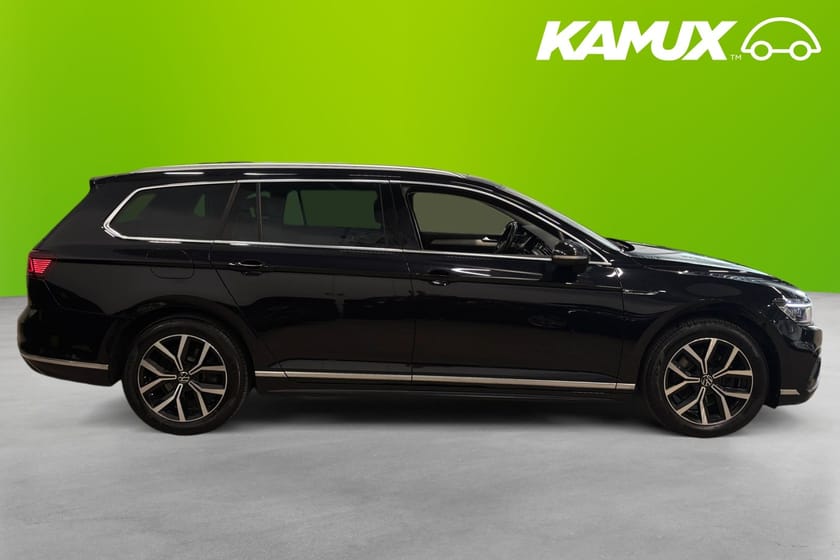 Bild 2 av Volkswagen Passat Sportscombi 2.0 TDI 4M R-Line GT 200 hk Pano Cockpit Drag Värmare