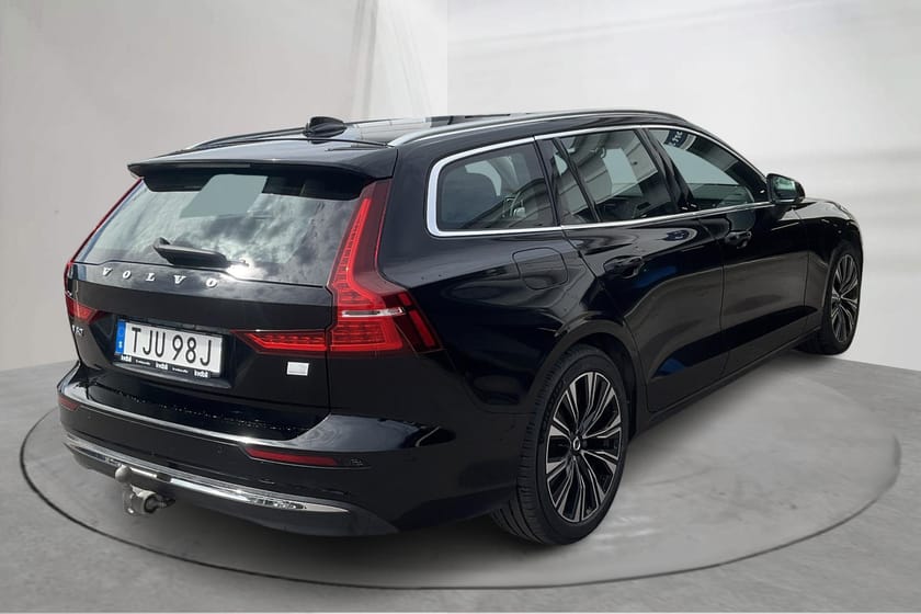 Bild 3 av Volvo V60 T6 AWD Recharge (350hk) Core Bright Backkamera