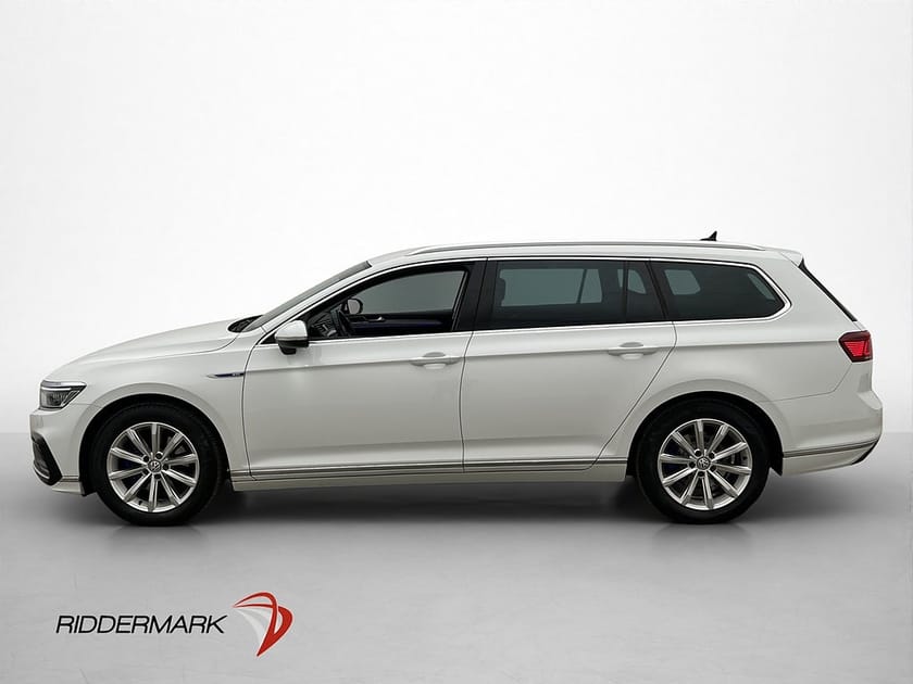Bild 4 av Volkswagen Passat Sportscombi GTE 1.4 TSI Cockpit P-Värm Kamera Skinn