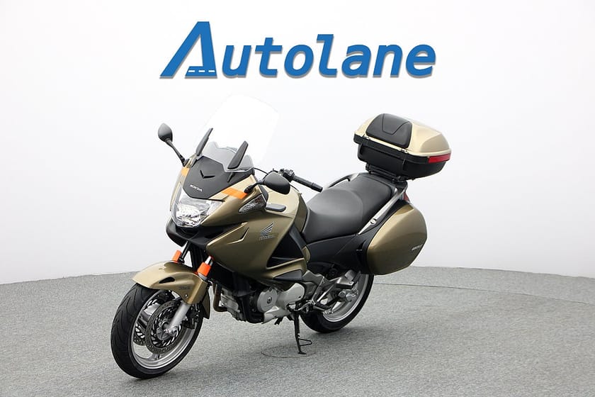 Bild 4 av Honda Powersports NT700VA Deauville *ABS, Nyservad, Nya Däck