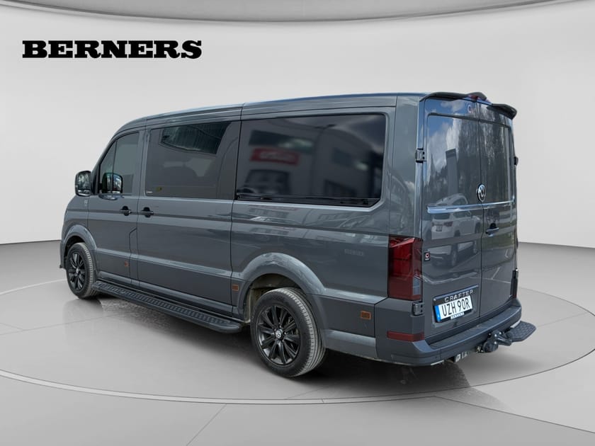 Bild 3 av Volkswagen Crafter 35 L3 4Motion – exklusivt Carsport VIP-bygge