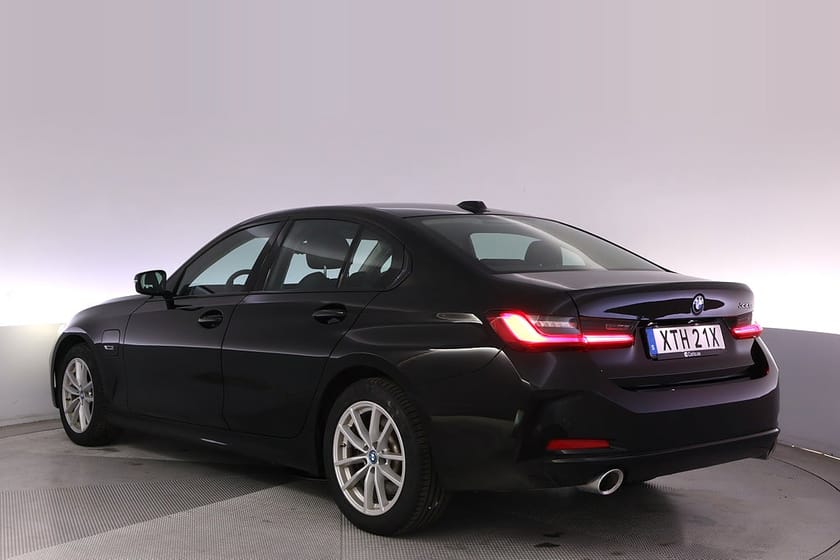 Bild 4 av BMW 330e Sedan