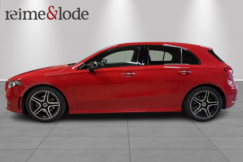 Bilde 2 av Mercedes-Benz A 200 AMG Line 164 hk Premium