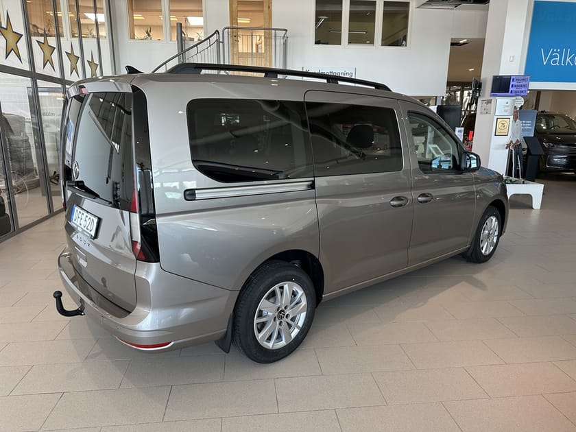 Bild 2 av Volkswagen Caddy Maxi HJULBAS: 2970 MM LHB  MOTOR: 1,5 L TSI