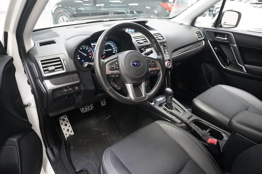 Bild 4 av Subaru Forester 2.0 AWD Aut 150 hk