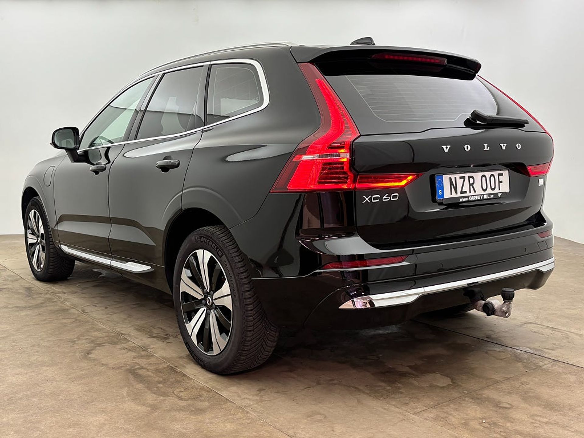 Volvo XC60 Recharge T6 AWD Core Bright 2023, bild 4/10