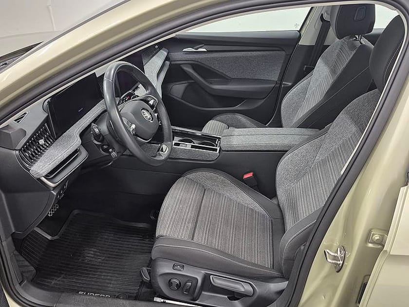 Bild 2 av Škoda Superb Kombi