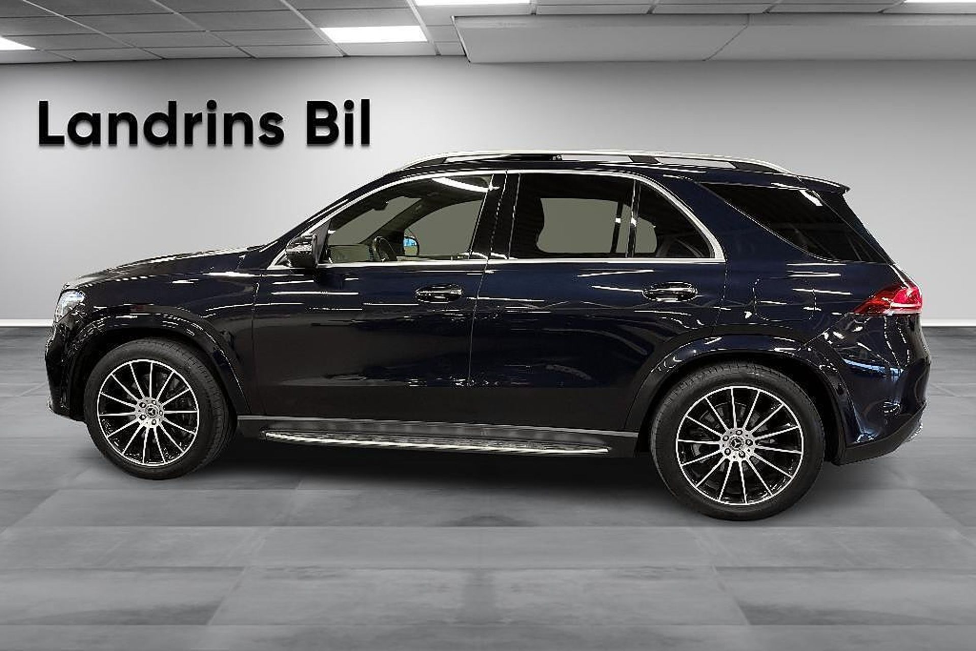 Mercedes-Benz GLE 2023, kuva 4/10