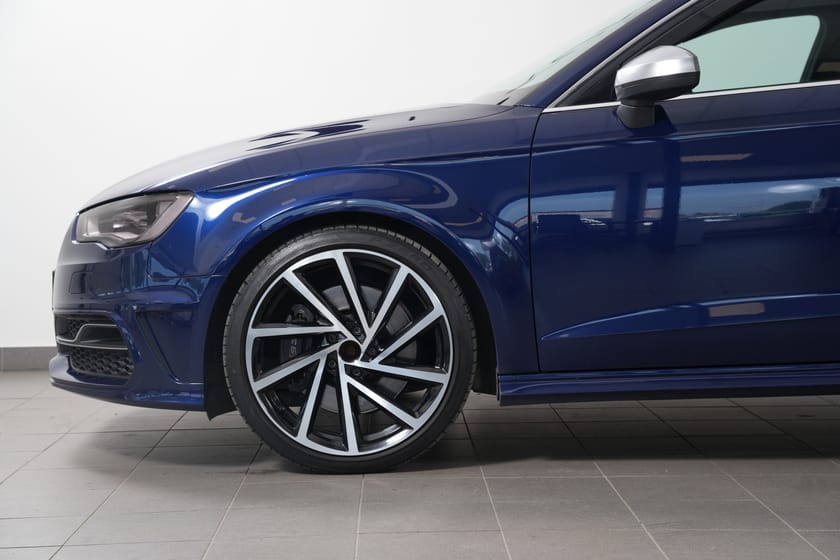 Bild 3 av Audi S3 Sportback 2.0 TFSI Quattro S Tronic 300hk B&O/S-stolar/Läder