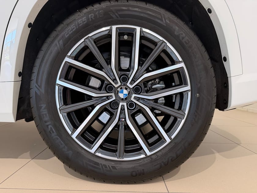 Bild 3 av BMW iX1 eDrive20