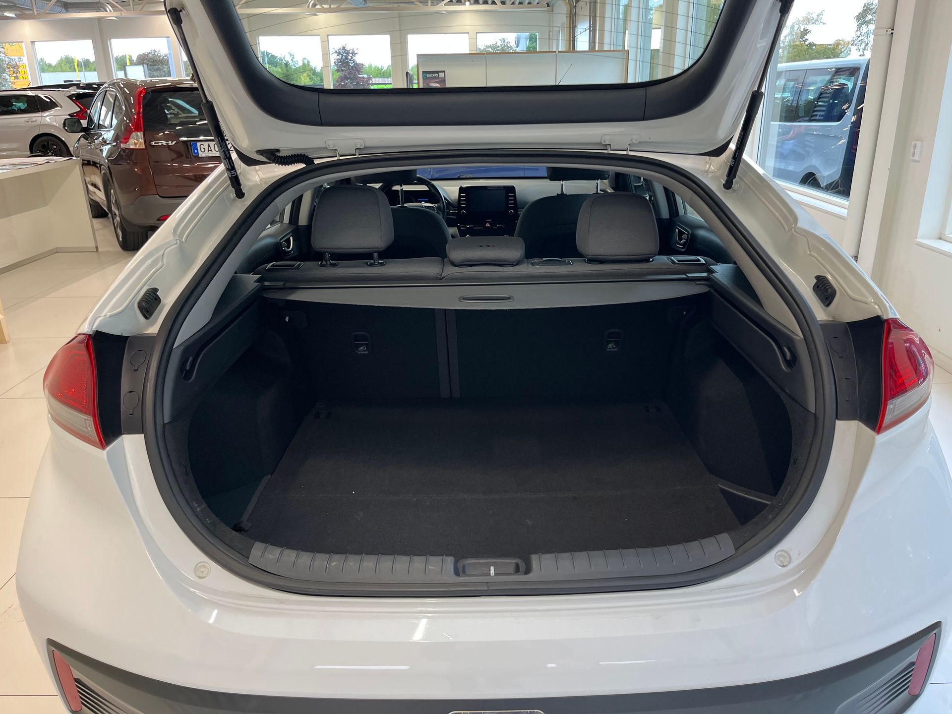 Hyundai Ioniq Hybrid 2020, bild 6/10