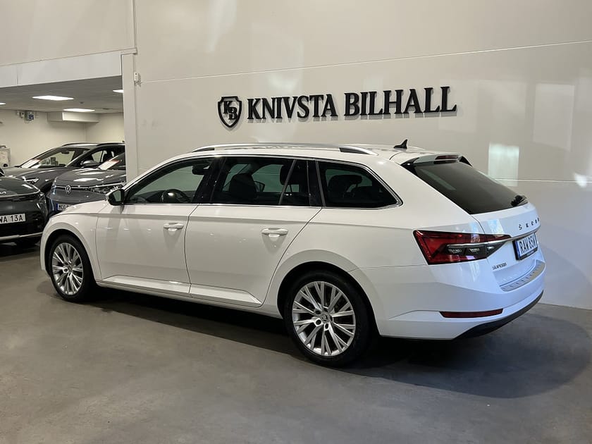 Bild 2 av Škoda Superb Kombi