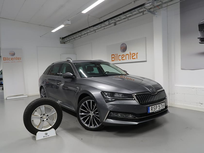 Bild 1 av Škoda Superb iV Kombi Skoda 1.4 TSI  L&K Aut-V däck ingår-Värmare-Navi
