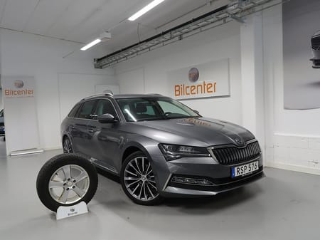 Škoda Superb iV Kombi Skoda 1.4 TSI  L&K Aut-V däck ingår-Värmare-Navi