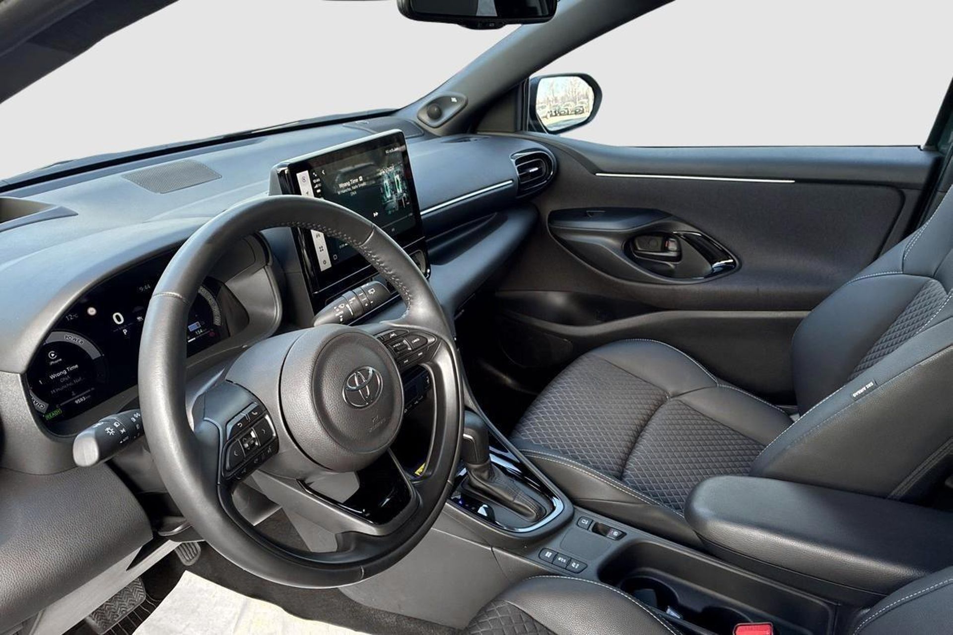 Toyota Yaris Hybrid 130 2025, bild 6/23