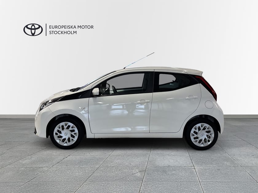 Bild 3 av Toyota Aygo 1.0 VVT-i X-PLAY / V-HJUL