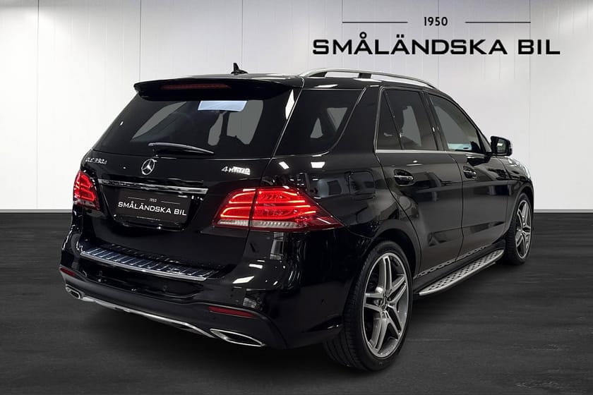 Bild 4 av Mercedes-Benz GLE 350 d 4MATIC AMG Line Panorama Drag 258hk