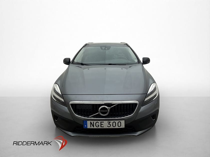 Bild 2 av Volvo V40 Cross Country D3 Momentum VOC Kamera D-Värm Navi