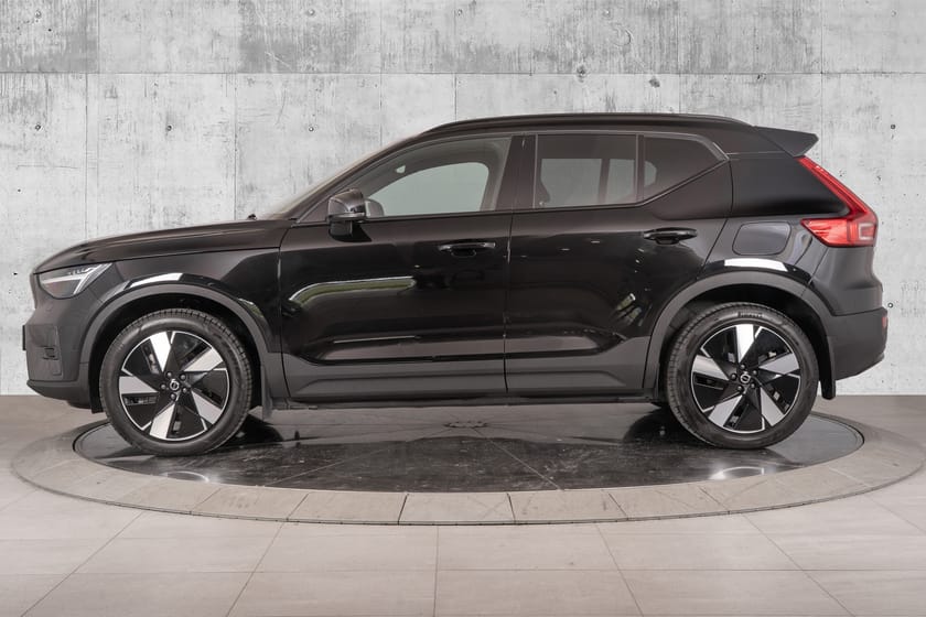 Bilde 4 av Volvo EX40 Twin Motor 408 hk Ultra. Krok/Harman Kardon/360/Soltak