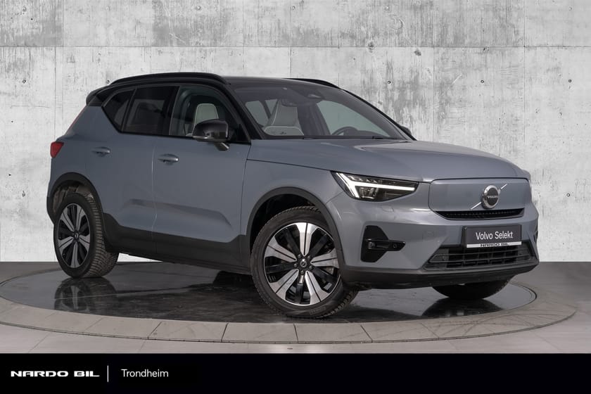 Bilde 1 av Volvo XC40 Recharge Twin motor Plus 408 hk. Varmepumpe/VOC/Krok/Induktiv lader
