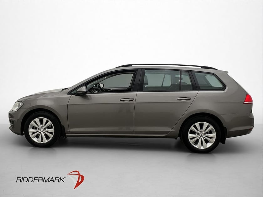 Bild 4 av Volkswagen Golf Sportscombi V 1.2 TSI 110hk Drag Kamera Carplay