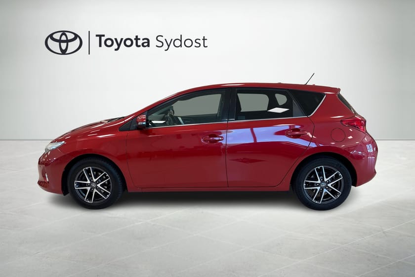 Bild 3 av Toyota Auris 5d. Edition Feel Backkamera Tonade rutor LM fälgar mm.