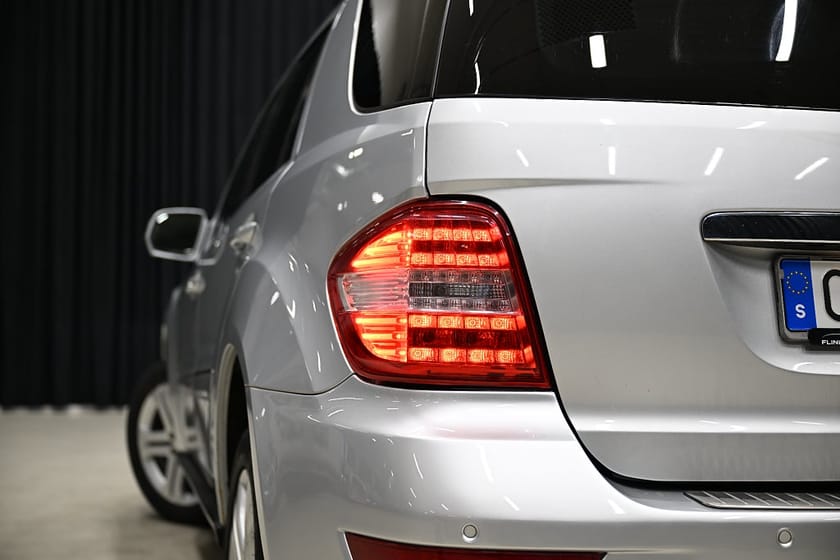 Bild 5 av Mercedes-Benz ML 350 CDI 4MATIC Taklucka Skinn Dragkrok