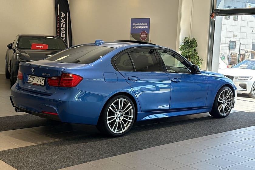 Bild 4 av BMW 328i Sedan 328 245hk M-Sport/Taklucka/Dragkrok/Mr.Cap/1-ägare