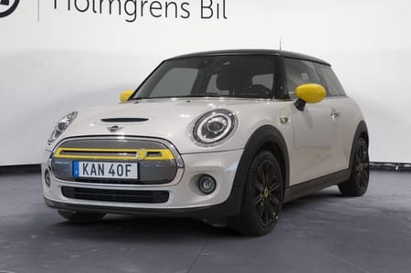 MINI Cooper SE Electric Backamera Keyless CarPlay 184hk
