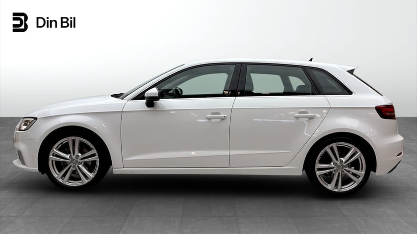 Bild 2 av Audi A3 Sportback 35 TFSI 150HK SPORT B&O Carplay