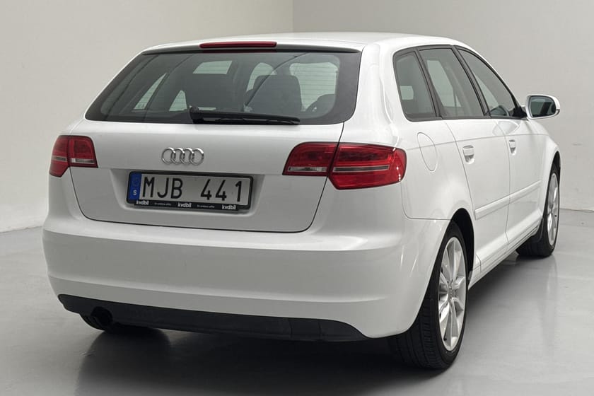 Bild 3 av Audi A3 Sportback 1.2 TFSI (105hk) Sport Läder