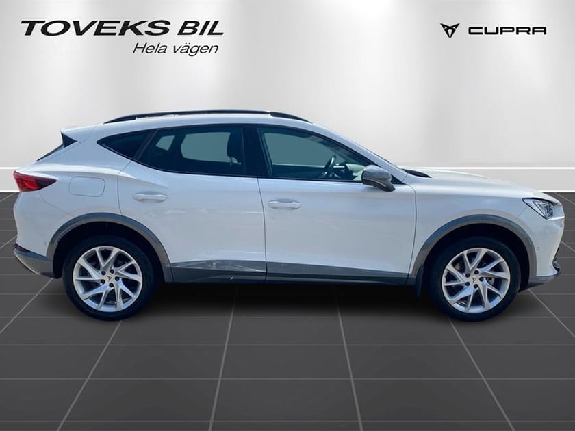 Bild 2 av CUPRA Formentor 1.5 TSI 150 HK DSG7