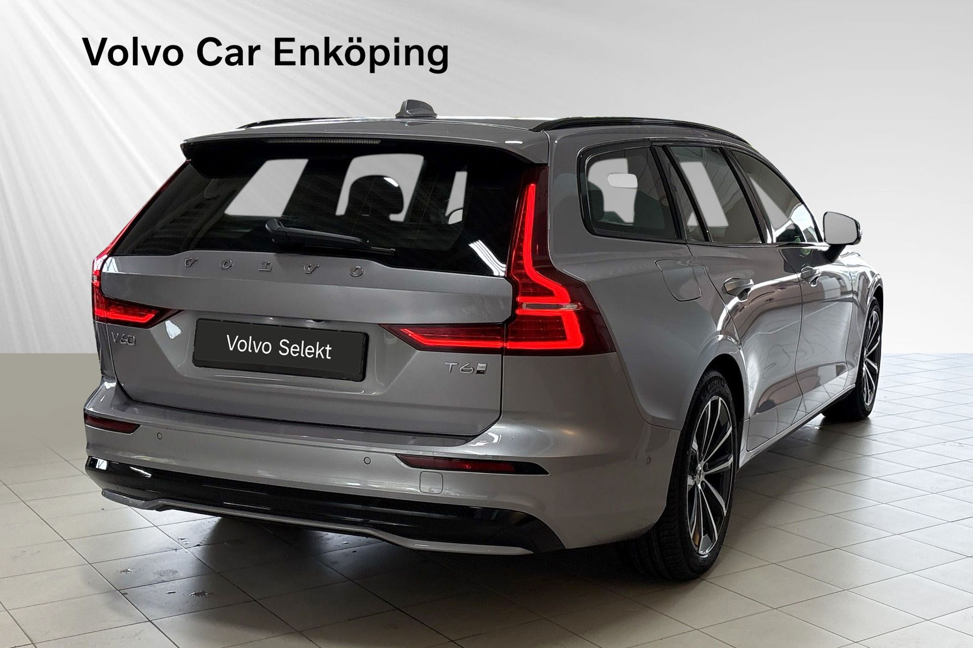 Volvo V60 T6 Plug-In Hybrid AWD 2026, bild 6/10