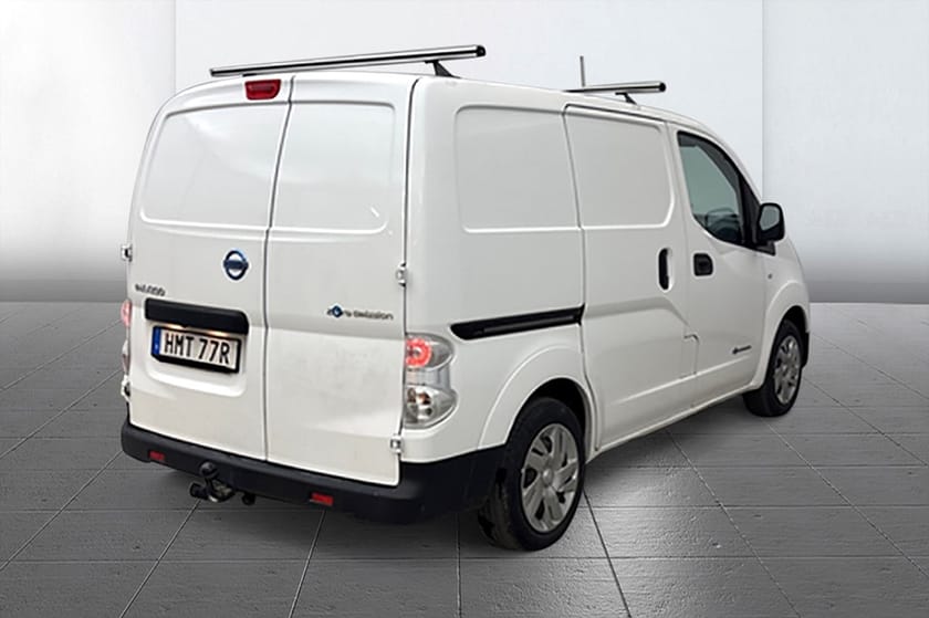 Bild 5 av Nissan e-NV200 Van Skåp 40 kWh Drag Inredd Kamera Rattvärme 109hk