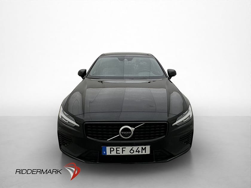 Bild 2 av Volvo S60 T8 AWD 392hk R-Design H/K Navi 360° Värmare