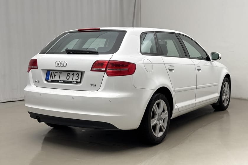 Bild 3 av Audi A3 Sportback 1.6 TDI (105hk) Proline Nyservad
