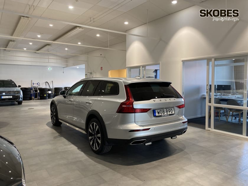 Bild 4 av Volvo V60 Cross Country B4 AWD D Adv NaviP Edt