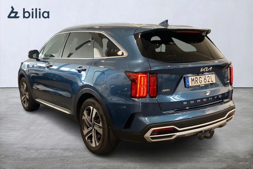 Bild 2 av Kia Sorento PHEV Plug-In AWD Advance 7sits Navigation Parkeringsassistans Android Auto Apple Carplay Filhållningsassistans Trådlös telefonladdare Keyless