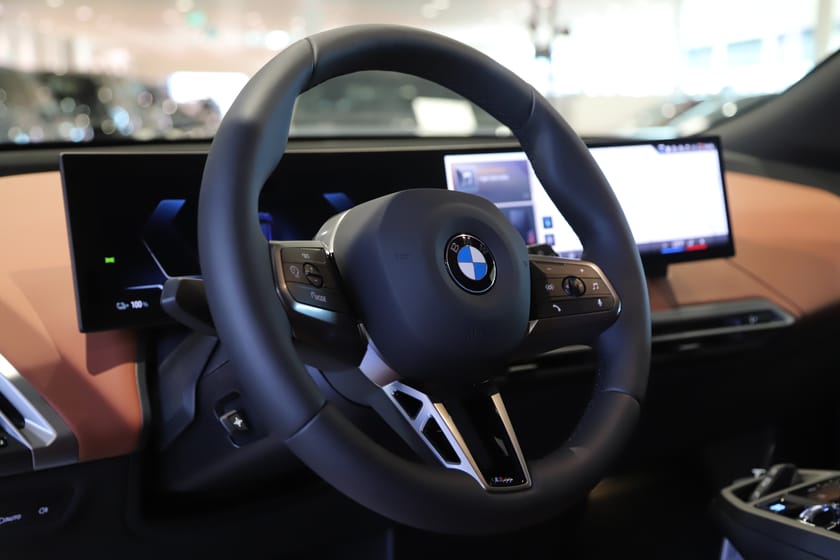 Bild 5 av BMW iX xDrive60 xDrive 60 / Supercharged / Nypris 1167"